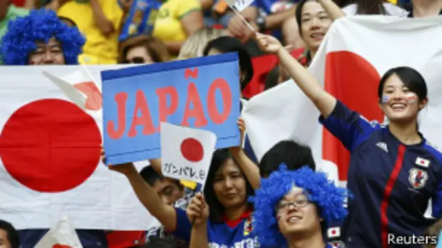 Torcedores japoneses | Foto: Reuters