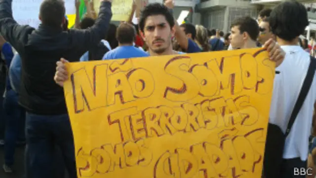 Protesto no Maracanã | Foto: BBC
