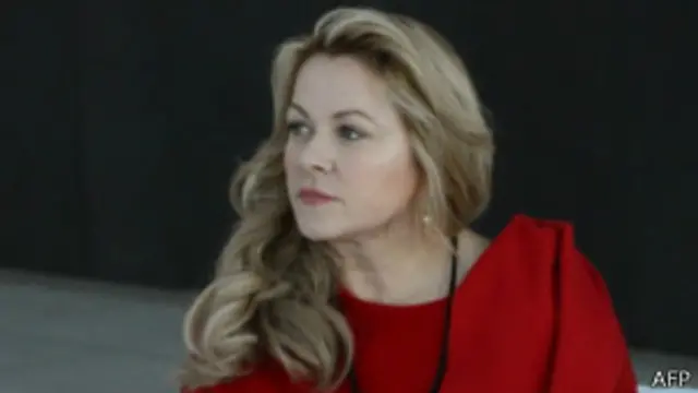 Яна Надьова