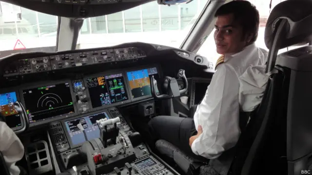 एयर इंडिया कॉकपिट