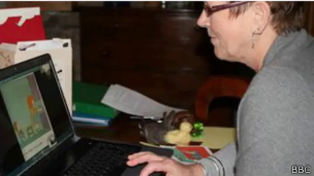 Moderadora de escuela en la nube