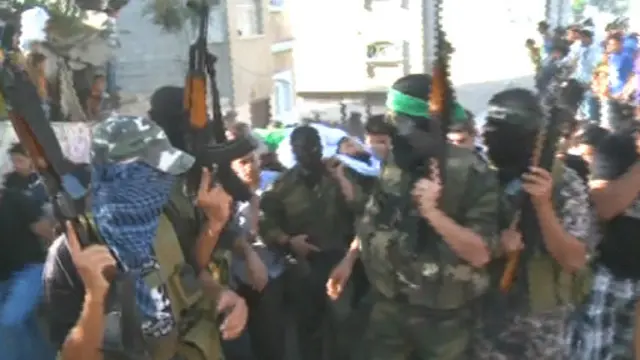 عدد كبير من التنظيمات المسلحة في غزة