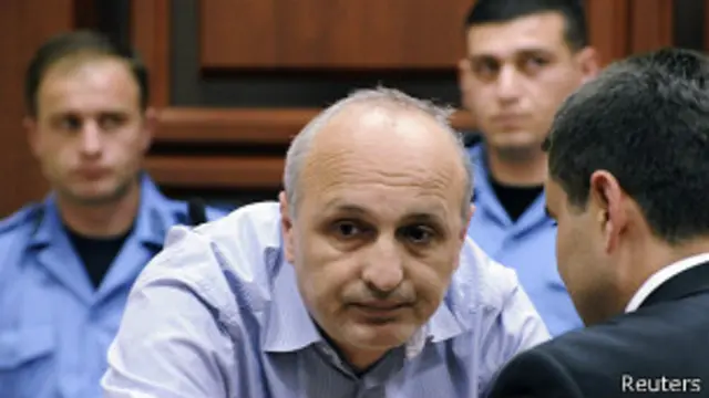 Вано Мерабишвили на предварительных слушаниях в зале суда