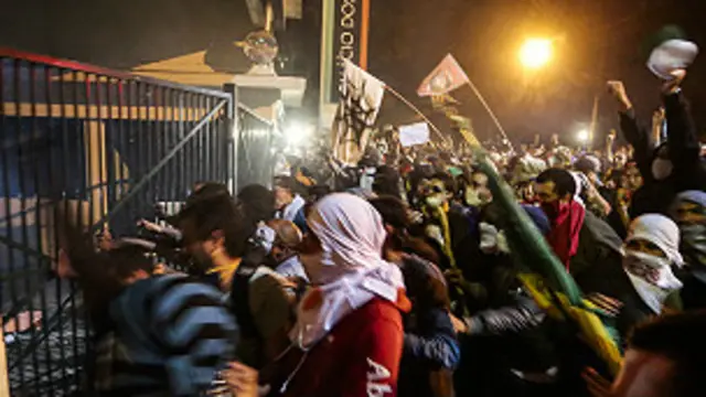 په ټول کې دغه احتجاج سوله ییز وو.