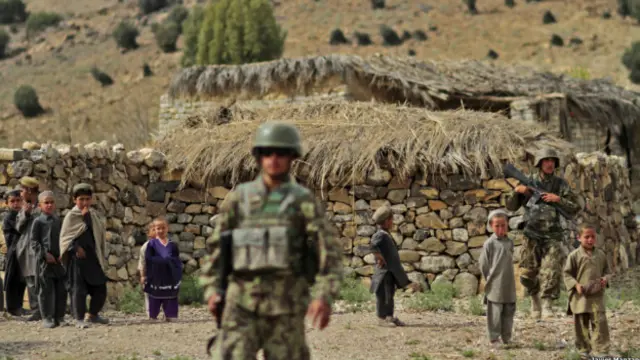 افغانها تامین امنیت از سوی نیروهای امنیتی افغان را استقبال کردند