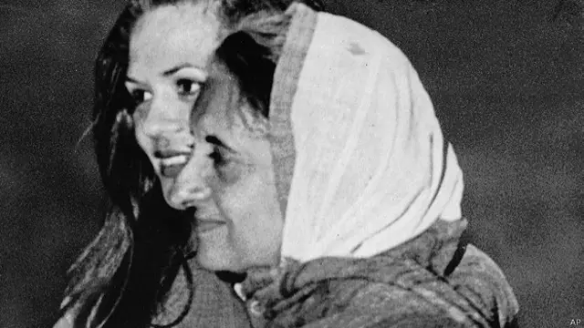 इंदिरा गांधी और सोनिया गांधी