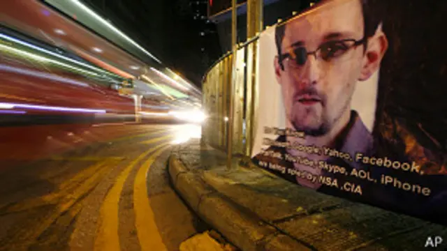 ادوارد اسنودن