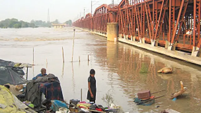 पुराना रलवे का पुल 