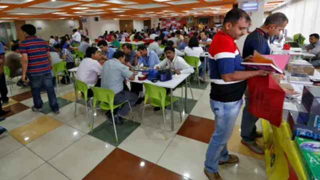 दलित भी तेजी से मुख्यधारा का हिस्सा बन रहे हैं