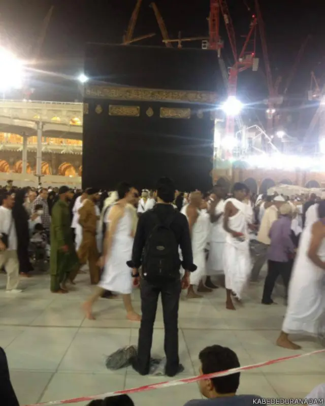 #kabededuranadam : "bulundugum ulke sartlari sebebiyle isim belirtmek istemiyorum, arabistandan sevgilerle..."