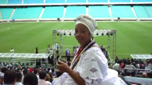 Rita conseguiu acesso ao Fonte Nova para vender acarajé