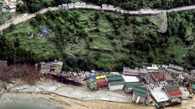 उत्तराखंड में बाढ़