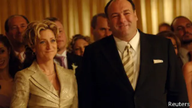 Джеймса Гандольфини и Иди Фалько критики называли лучшей актерской парой в телесериалах