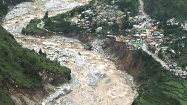 उत्तराखंड में बाढ़