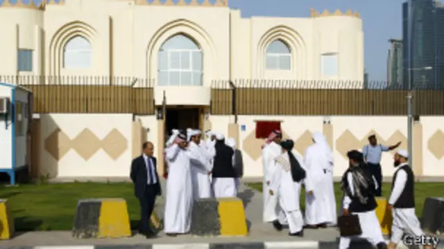 На открытии представительства в Катаре