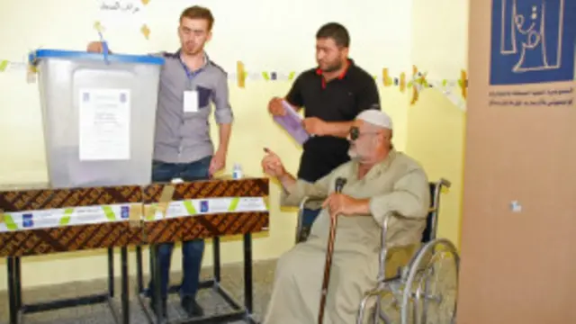 كانت المحافظتان استثنيتا من الانتخابات التي جرت في نيسان/ابريل الماضي بسبب "الظروف الأمنية"