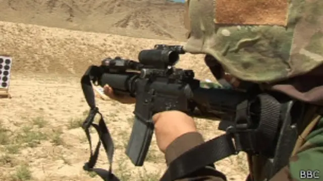 افغان ښځینه کومانډو 