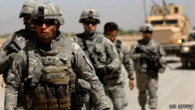 برای بار نخست در سال ۲۰۰۶ اصطلاح شورشگری و ضد شورشگری در ادبیات نیروهای نظامی آمریکا و ناتو در افغانستان مورد استفاده قرار گرفت