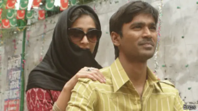 धनुष और सोनम कपूर ने शादनार अभिनय किया है.