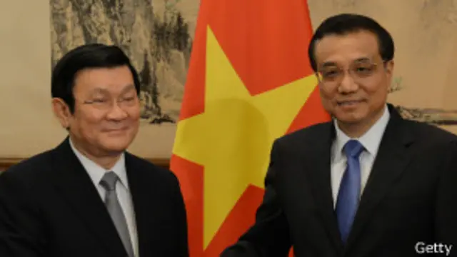 Thủ tướng Trung Quốc Lý Khắc Cường đón tiếp Chủ tịch nước Việt Nam