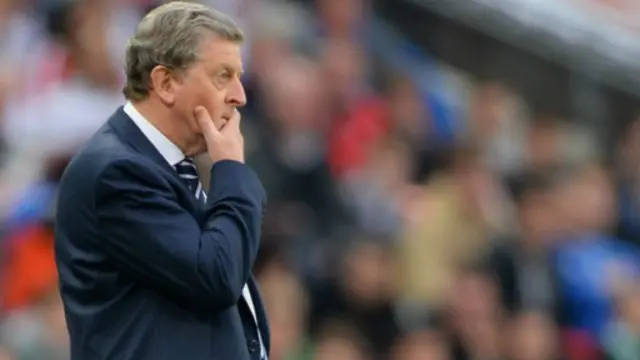 Roy Hodgson tidak yakin anak asuhnya bakal raih juara dunia.
