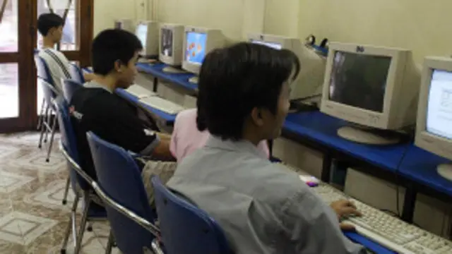 Người dùng Đông Nam Á dành nhiều thời gian để vào các mạng xã hội hơn so với mức trung bình thế giới