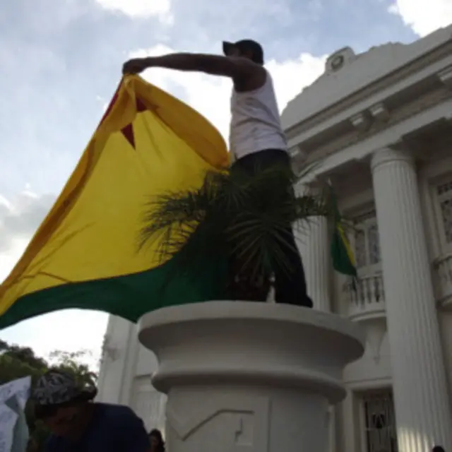 Manifestante em Rio Branco (Fábio Pontes - BBC Brasil)
