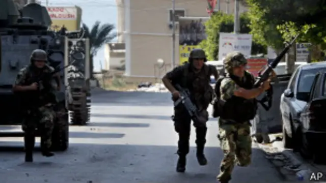 جنود لبنانيون