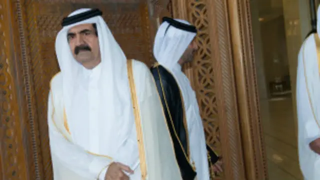 أمير قطر السابق حمد بن خليفة آل ثاني