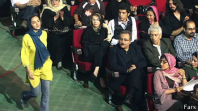 برگزاری جشن های خانه سینما با مخالفت دولت همراه بود