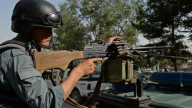 در آستانه دور دوم انتخابات، تدابیر امنیتی در پایتخت و شهرهای بزرگ شدید شده است