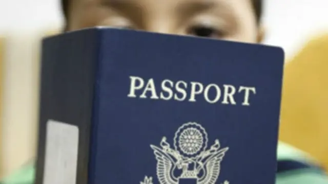 विदेशों में रह रहे अमरीकियों के लिए टैक्स बड़ी चिंता