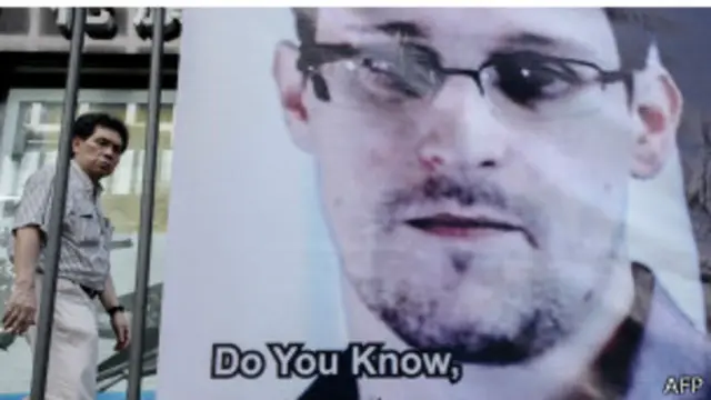 Эдвард Сноуден