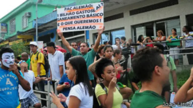 Protesta en el Complexo do Alemão, Río de Janeiro, Brasil