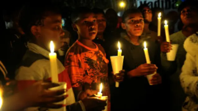 د "دعا ورځ" مراسمو پر مهال په مليونو وير کوونکو عبادتځايونو او ټوليزو مرکزونو ته مخه کړه