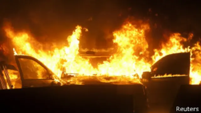 Violência e depredações marcaram protesto desta quarta em Belo Horizonte