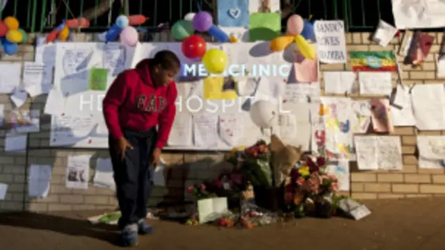 မန်ဒဲလားအတွက် တောင်အာဖရိက ပြည်သူတွေ ဆုမွန်ကောင်း တောင်းပေးနေကြ