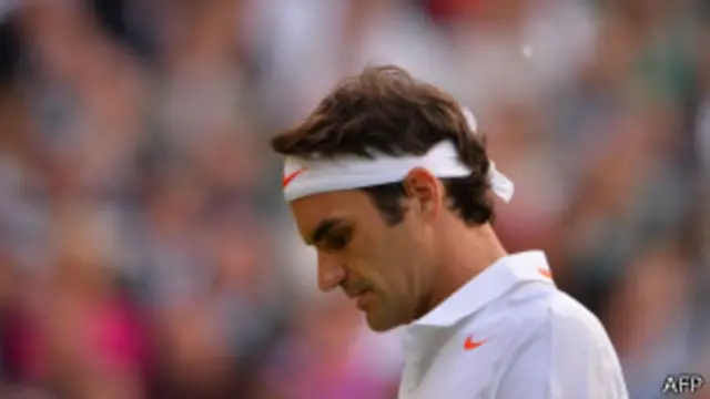 Peringkat Federer turun ke posisi tujuh tahun ini. 