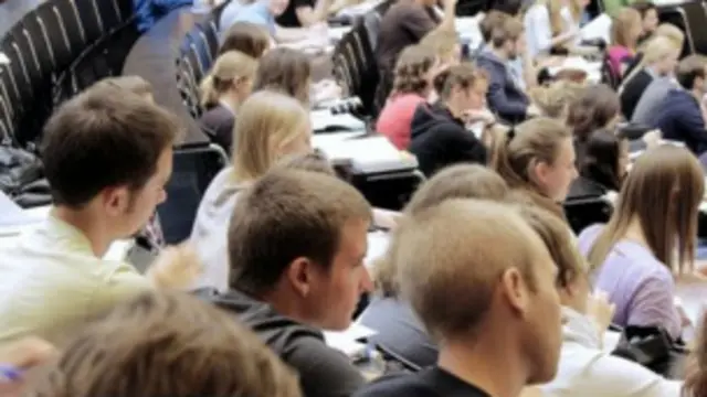 取消大学本科生人数上限，每名学生的开支将面临极大的压力。