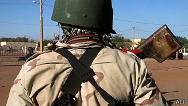 أحدث الانقلاب العسكري صدعا في صفوف جيش مالي