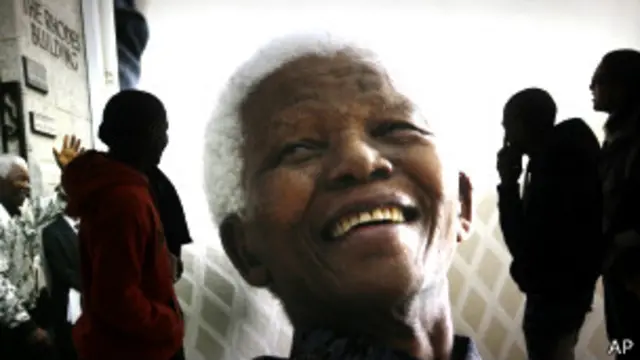 Cuộc đấu tranh của Nelson Mandela đã dẫn tới việc xỏa bỏ chủ nghĩa phân biệt chủng tộc ở Nam Phi