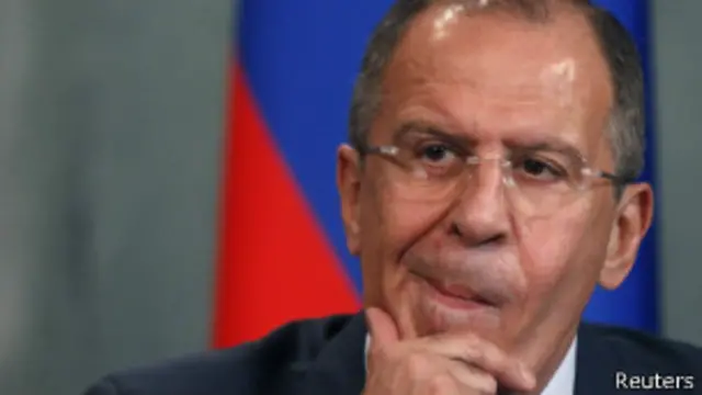 أعلن لافروف التزام بلاده بمؤتمر سلام حول سوريا.