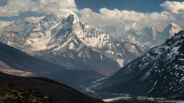 Гималаи. Фото Ивана Дементиевского.