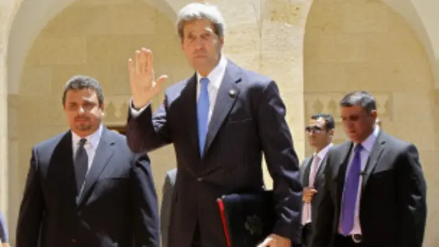 جان کیری اسرائیل اور فلسطین میں امن مذاکرات شروع کرانے کے حوالے سے عمان کا دورہ کر رہے ہیں