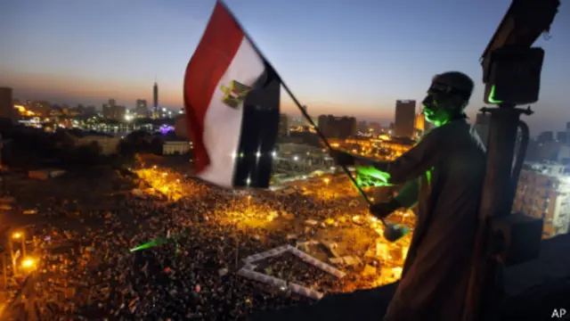 Протестующие на площади Тахрир в Каире