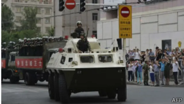 新疆7·5事件来临4周年之际，当局面对紧张局势，加强了新疆各地的安保措施。