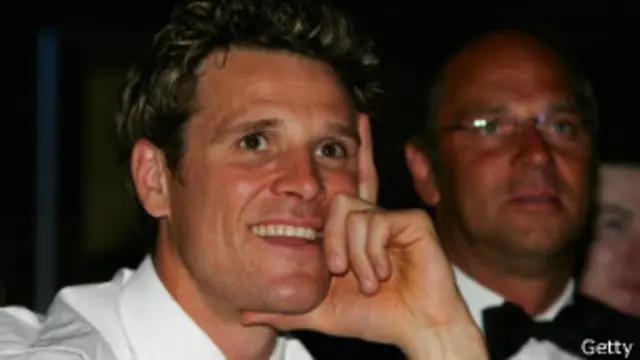 ओलंपिक में दो बार गोल्ड मैडल जीत चुके जेम्स क्रैकनेल सूँघ नहीं सकते