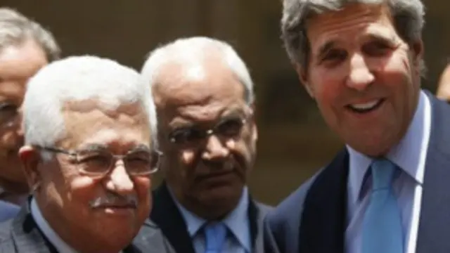 جون كيري ومحمود عباس