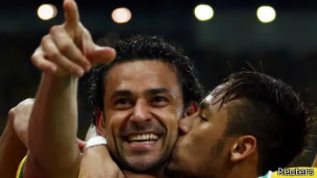 Fred e Neymar | Foto: Reuters