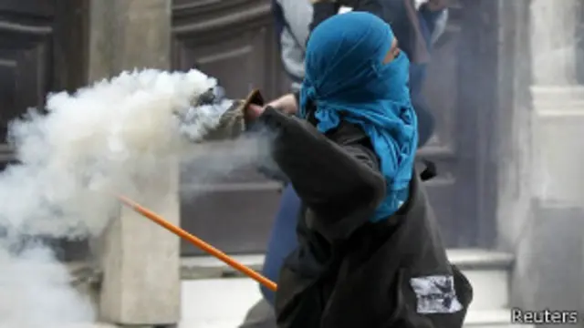 Chile kids protest, Reuters